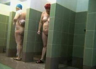 girls showering hidden cam